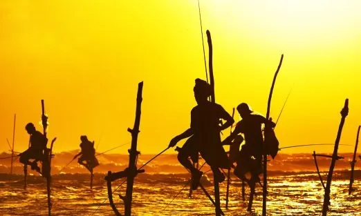 sri-lanka-fishermen-shutterstock-slider