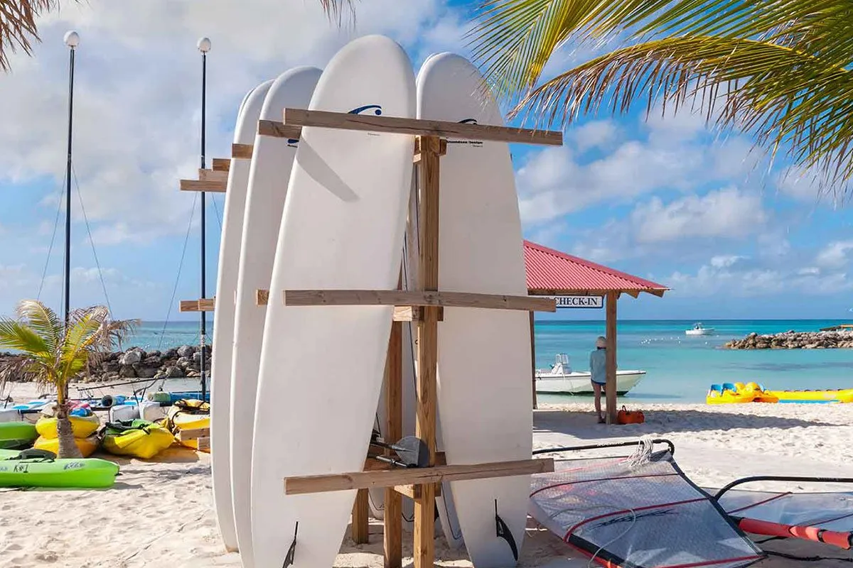 bahamas-central-america-caribbean-beach-surfboards