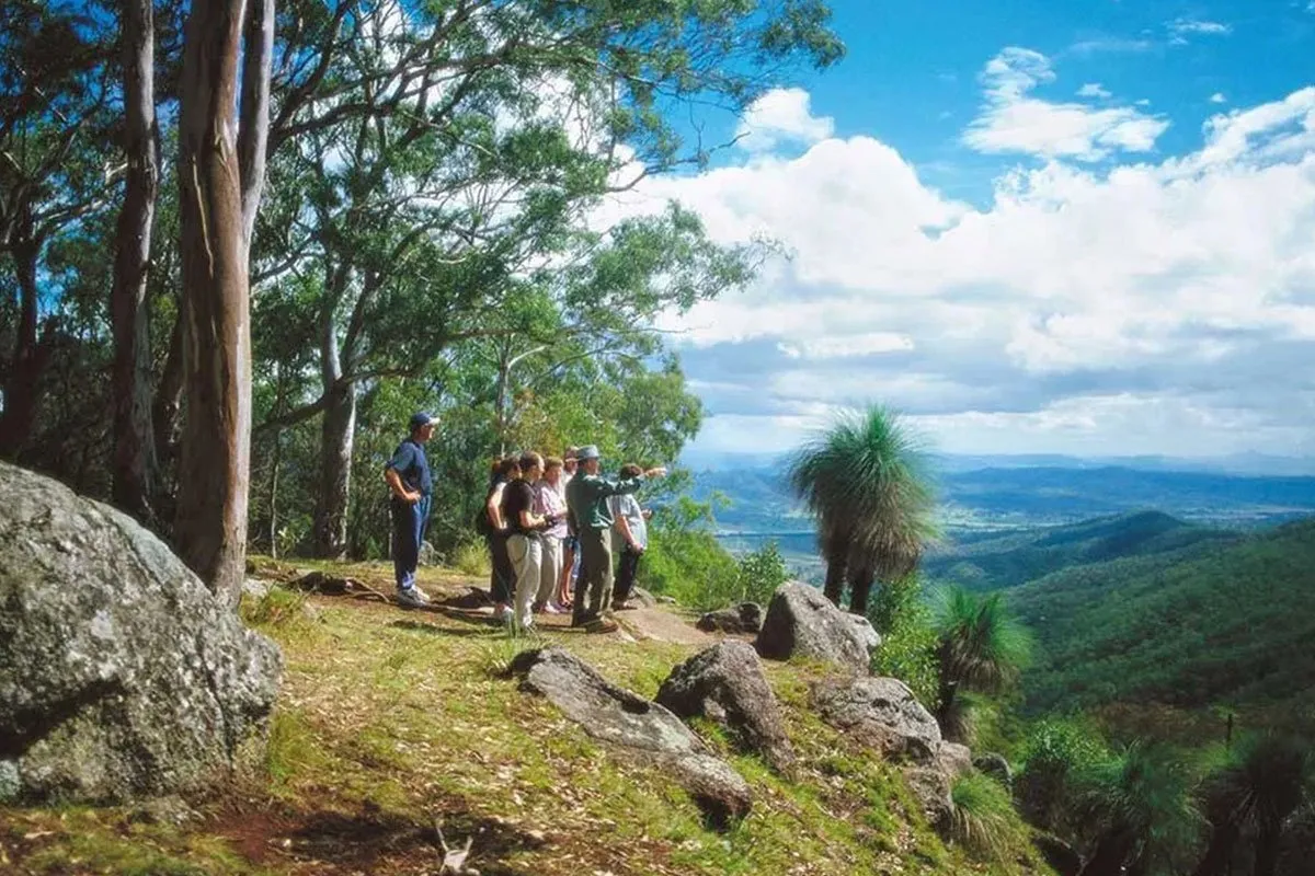 brisbane-oceania-hiking