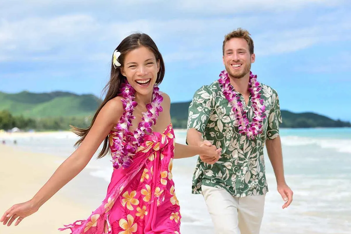 hawaii-north-america-beach-couple