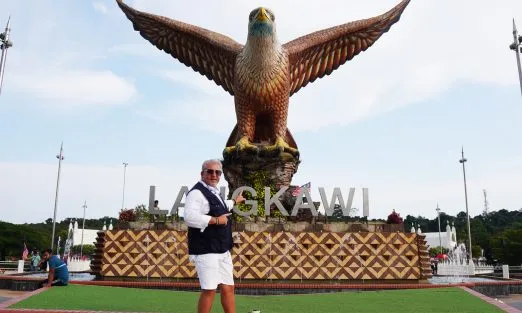 langkawi-eagle-antonis-slider-pckgs-1920×940