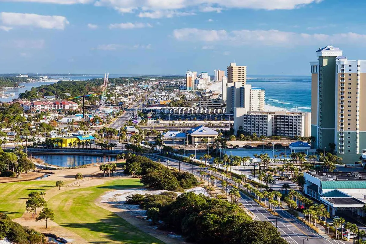 panama-central-america-caribbean-city