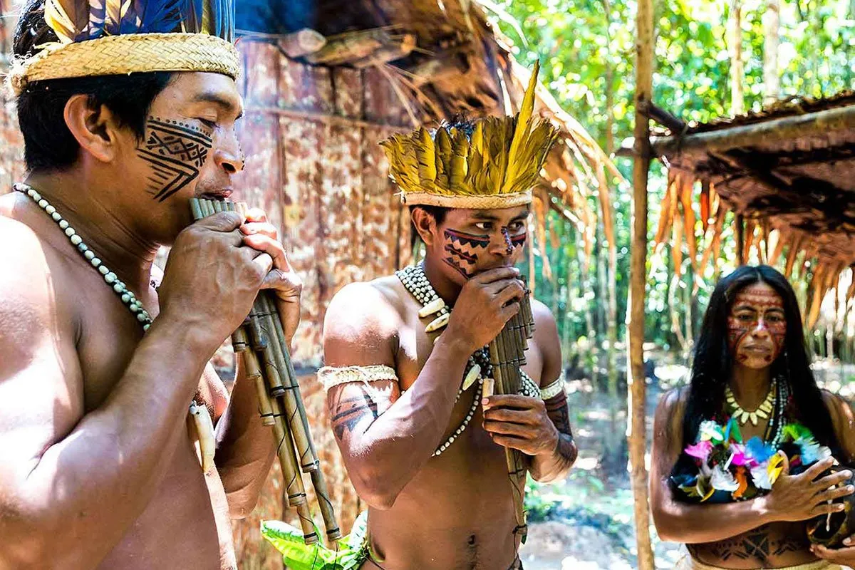 panama-central-america-caribbean-tribe-people