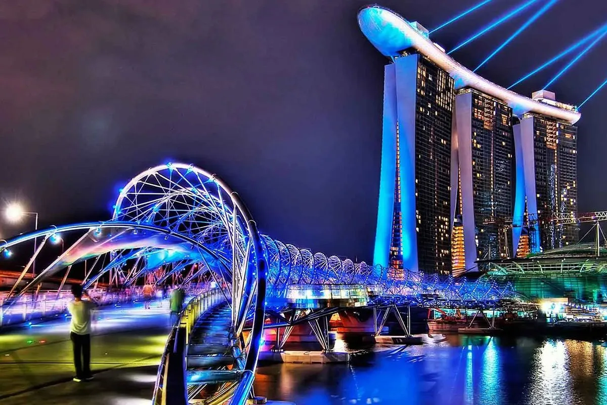 singapore-asia-neon-lights