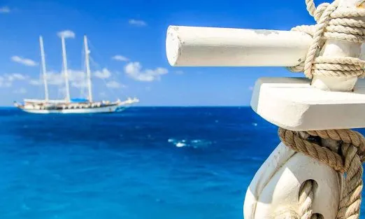 st-vincent-grenadines-central-america-caribbean-boat-rope