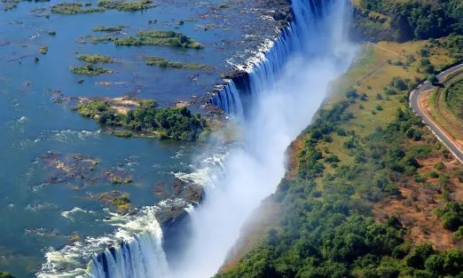 Zimbabwe-victoria-falls-slider