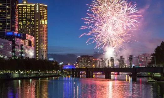 melbourne-xmas-fireworks-slider