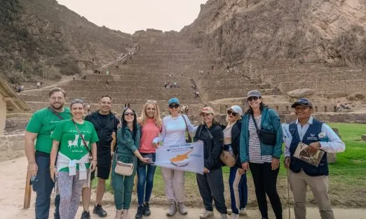 peru-a&i-group-b-slider