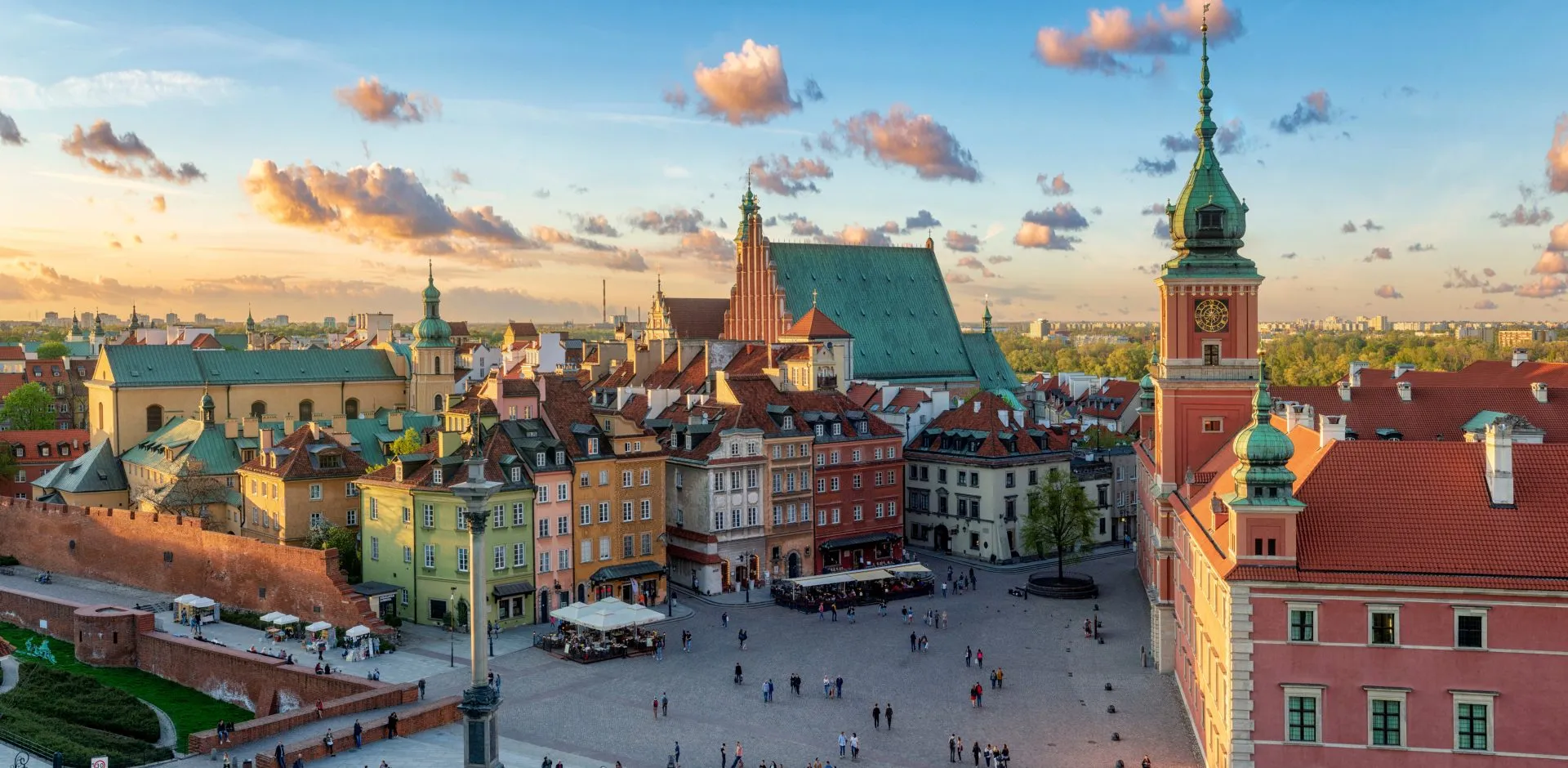 poland-warsaw-royal-castle-slider